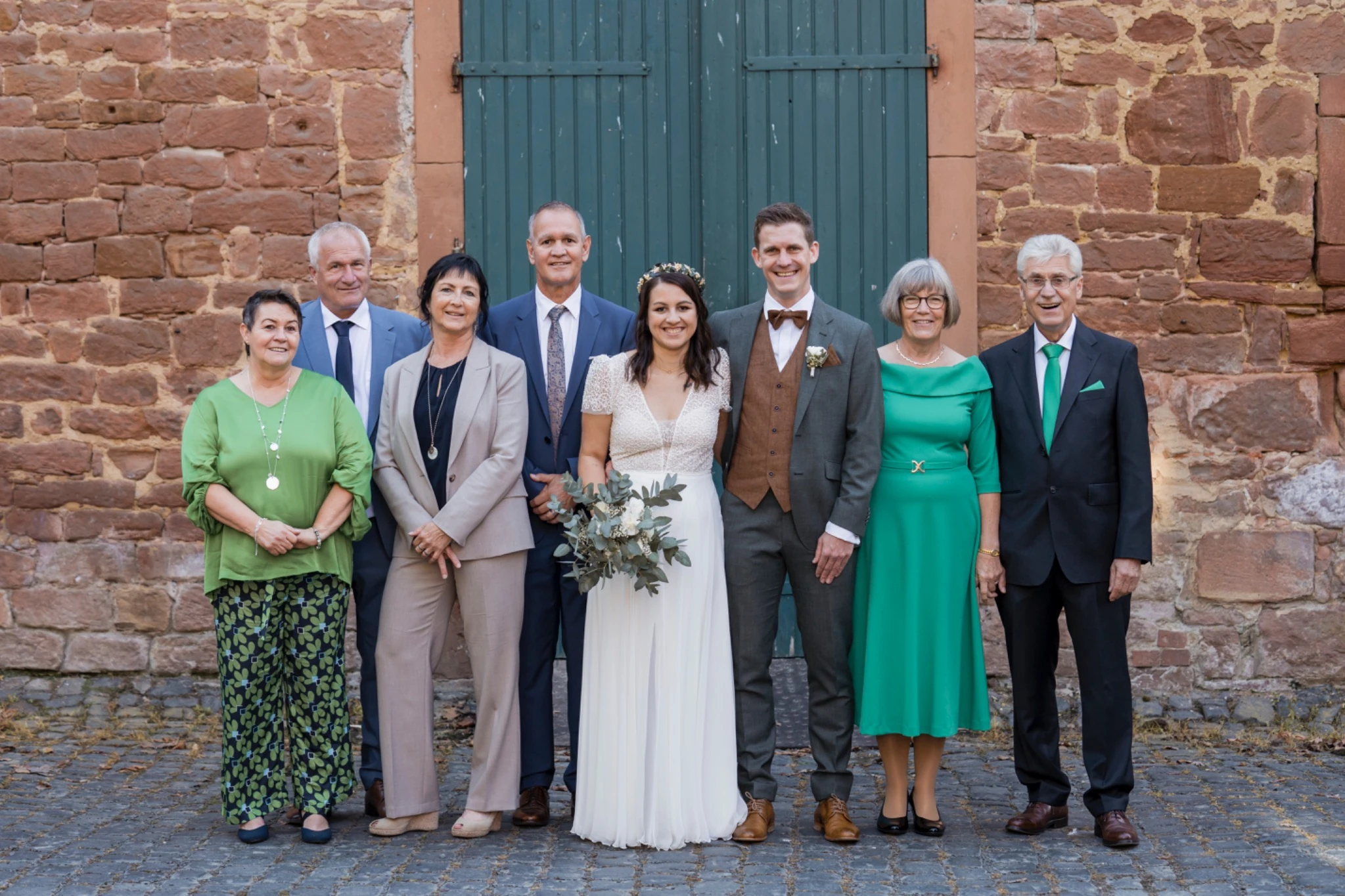 Familienfoto von Sabrina und Tobias mit ihren Eltern